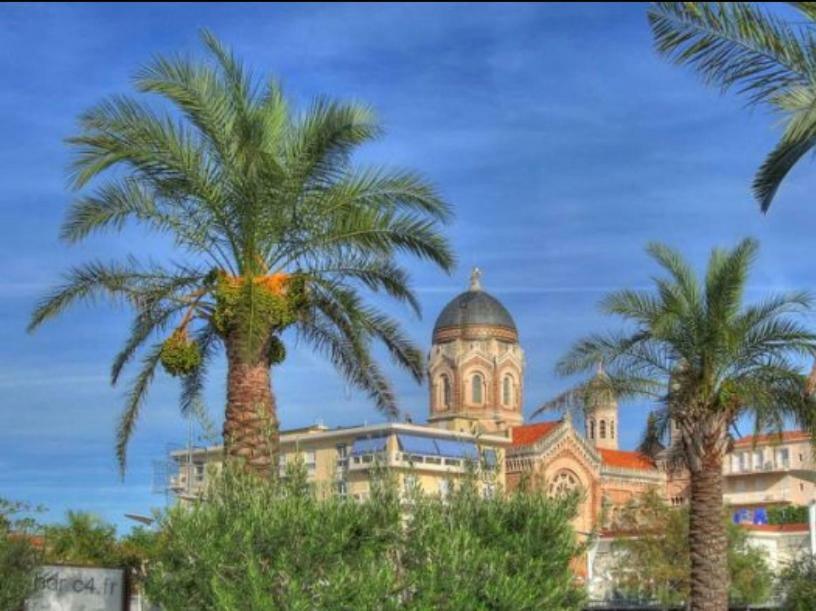 Le Semaphore Saint-Raphaël Екстериор снимка